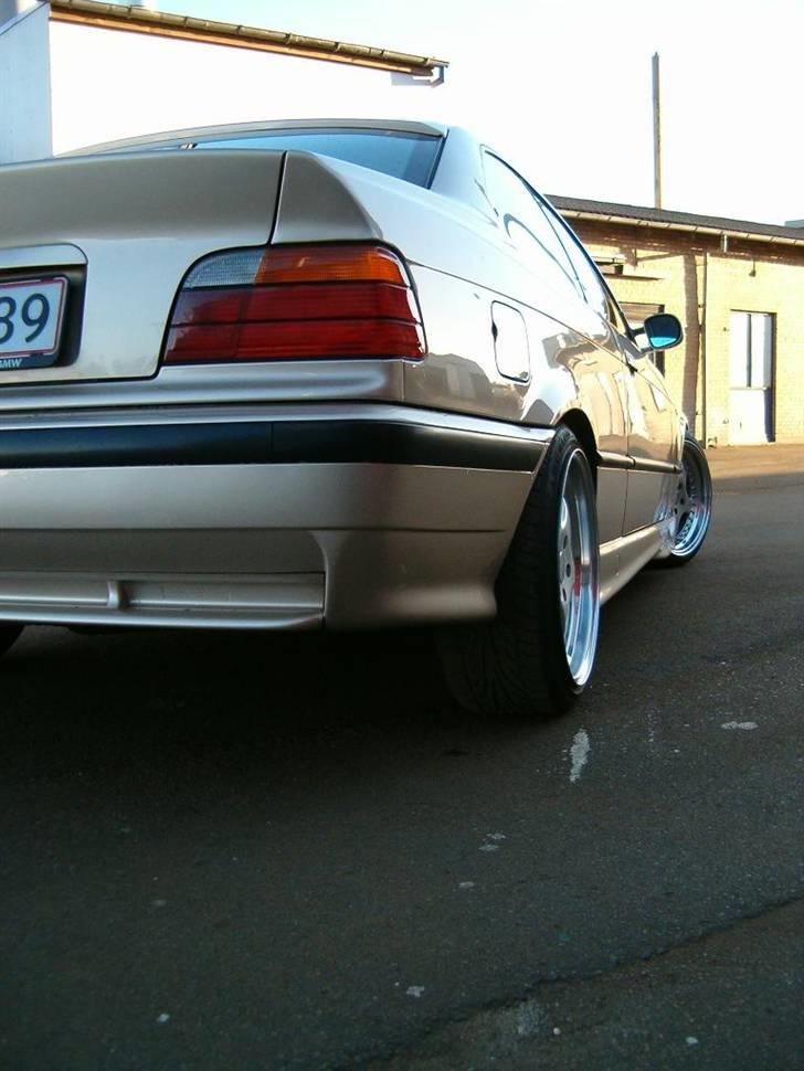 BMW E36 billede 10