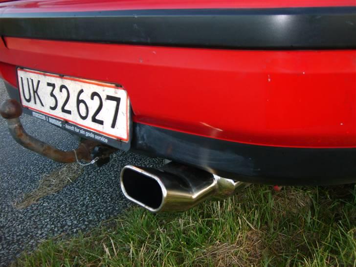 Mazda 323 f  ( Solgt!)  billede 10