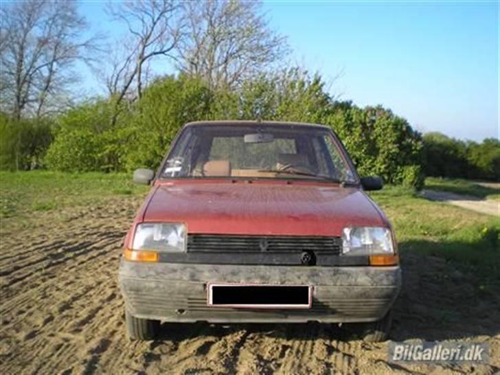 Renault R5 TL - Hos den gamle ejer da jeg hentede den :) billede 1