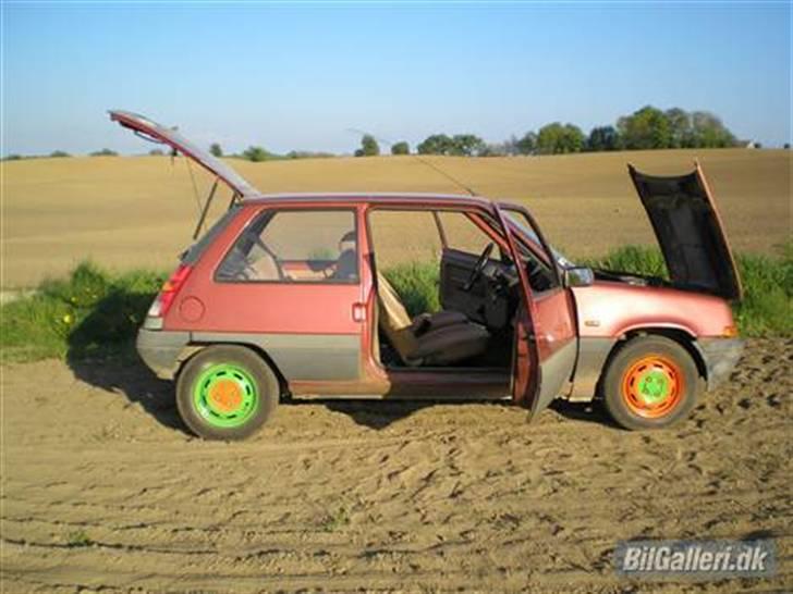 Renault R5 TL - Hos den gamle ejer da jeg hentede den :) billede 11