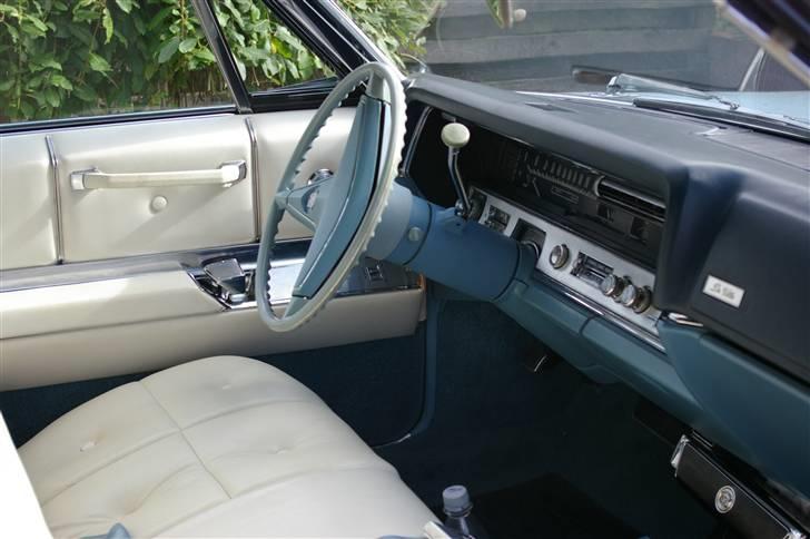 Cadillac De Ville Cabriolet - Pæn og yderst velholdt er bilen over alt billede 3