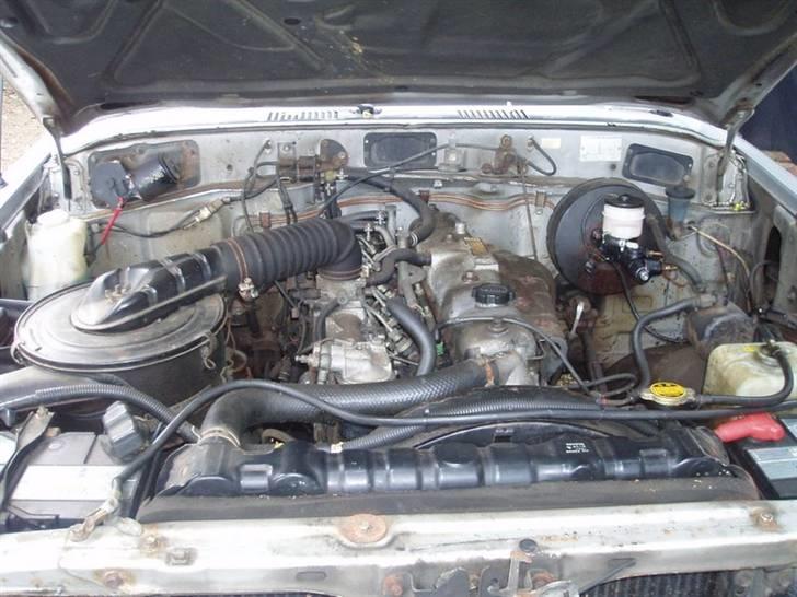 Toyota Landcruiser HJ60  SOLGT. billede 2