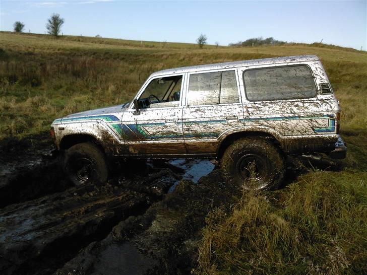 Toyota Landcruiser HJ60  SOLGT. billede 3