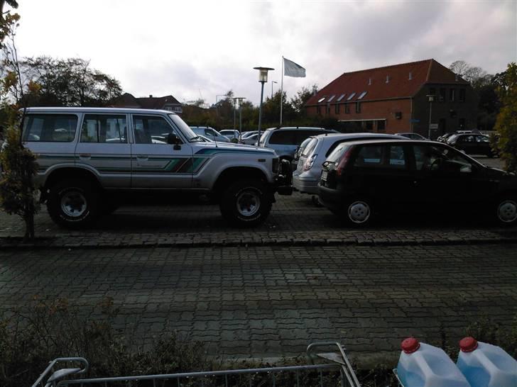 Toyota Landcruiser HJ60  SOLGT. billede 5