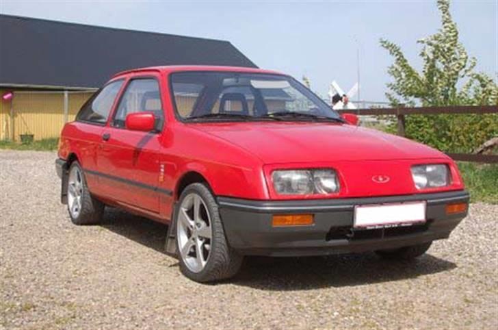 Ford Sierra 1,6 ( SOLGT ) billede 1