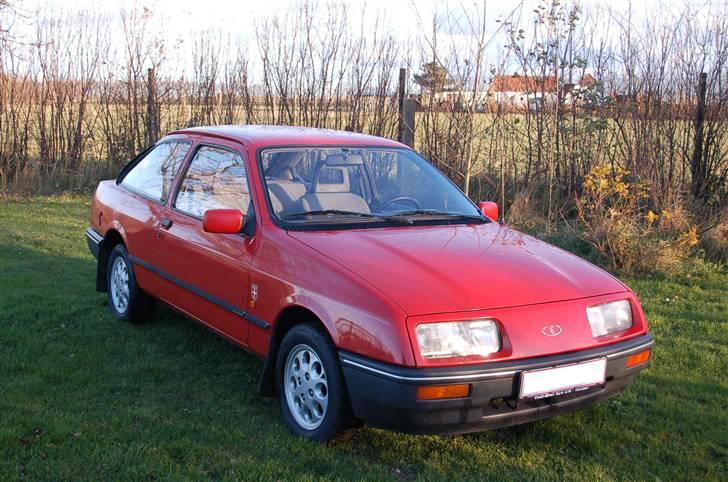 Ford Sierra 1,6 ( SOLGT ) billede 2
