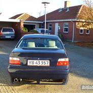 BMW 318i   -   solgt.