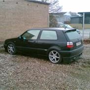 VW Golf GTI-Edition >SOLGT<