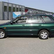 Mitsubishi Lancer GLXI **SOLGT**