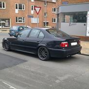 BMW 523i E39