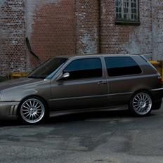 VW Golf 3 - 