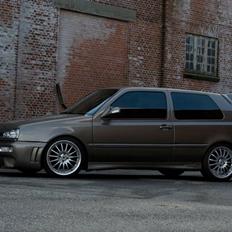 VW Golf 3 - 