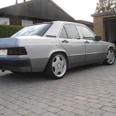 Mercedes Benz 190E 2,0