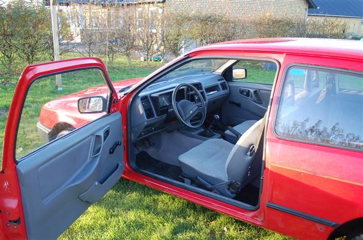 Ford Sierra 1,6 ( SOLGT ) billede 4
