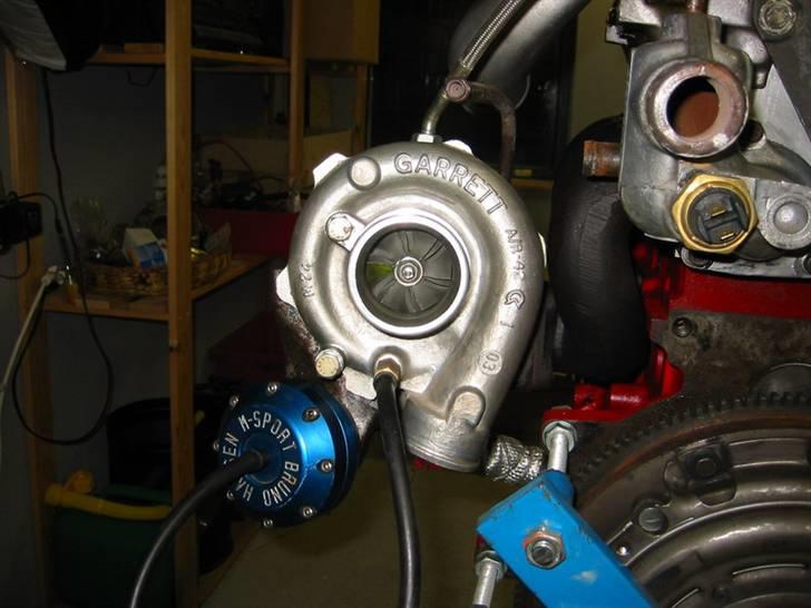 Ford Fiesta XR2iT "Solgt" - RsT motor ydede 230@300 Hk@Nm med standard mekanisk sprøjt, nu sikkert en del mere :-D billede 13