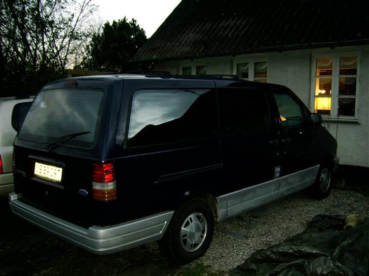 Ford Aerostar (første på BG) billede 1
