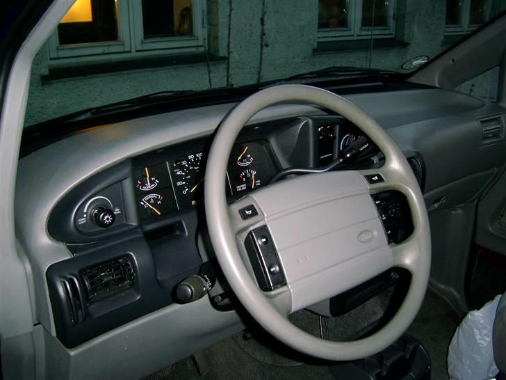 Ford Aerostar (første på BG) billede 4