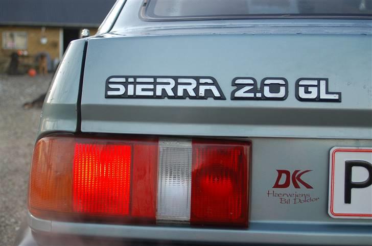 Ford Sierra 2,0 V6 GL billede 4