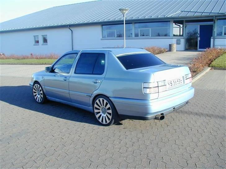 VW Vento (Solgt) billede 5