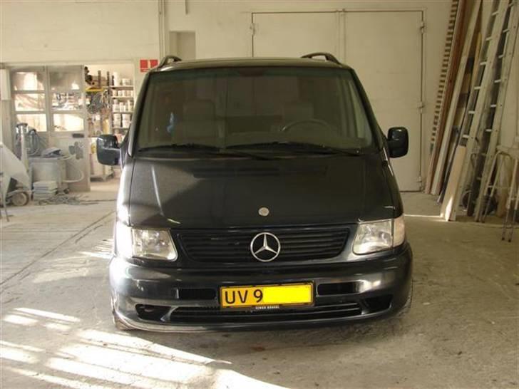 Mercedes Benz v 230 billede 2