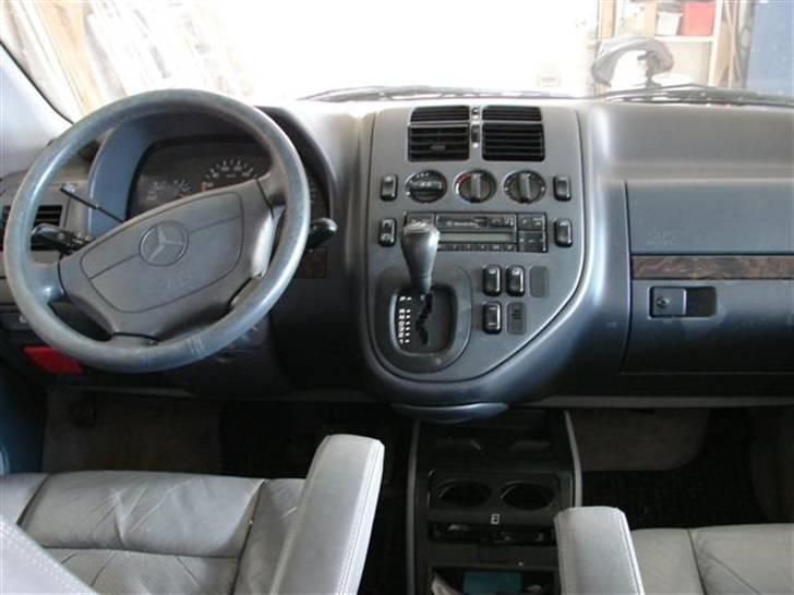 Mercedes Benz v 230 billede 6