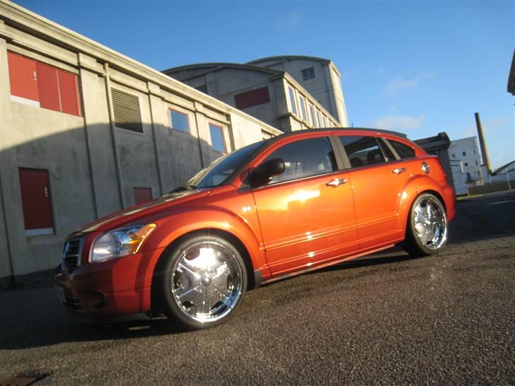 Dodge Caliber SXT billede 1