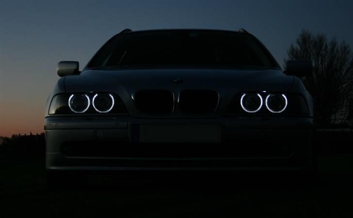 BMW 530d Touring - Billede taget af skyggen redigeret af mig... billede 3