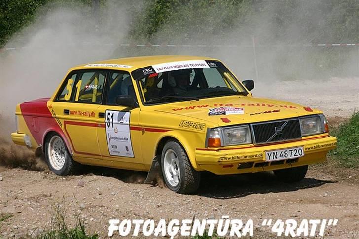 Volvo 240  billede 18