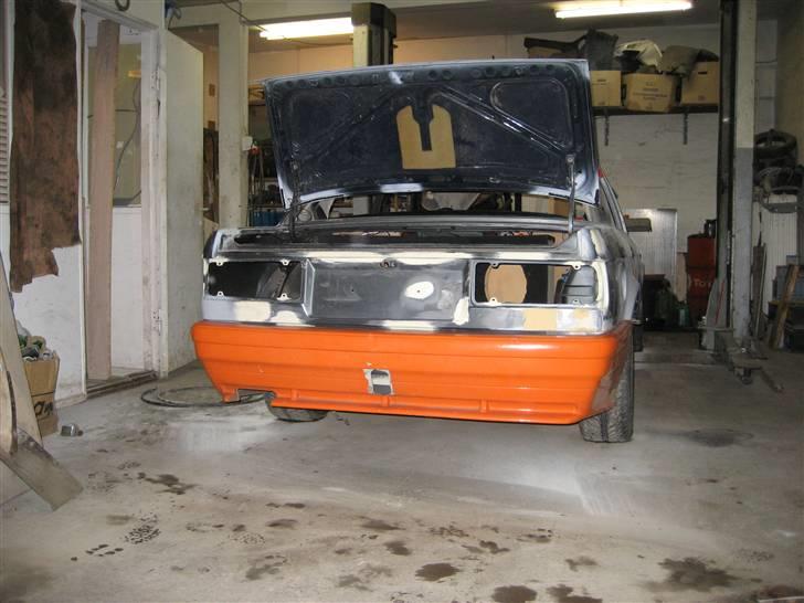 BMW 320i automatic   solgt... billede 9