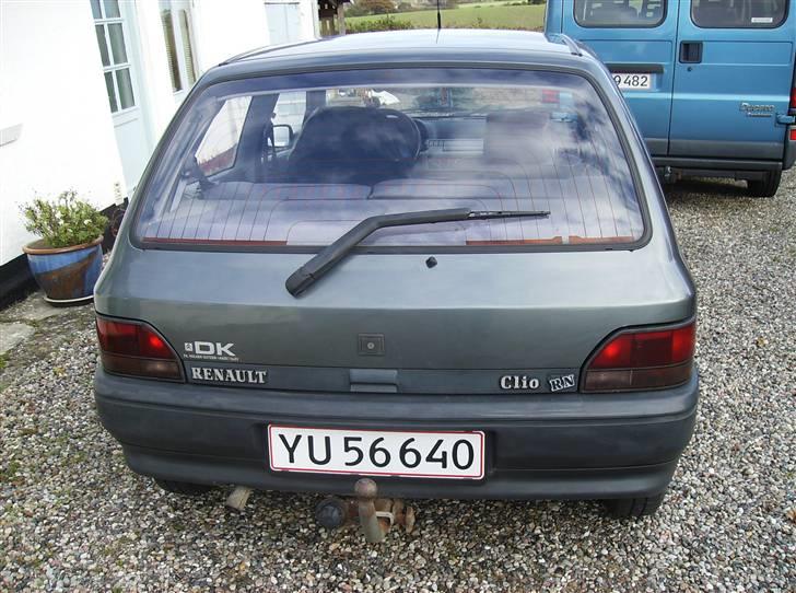 Renault Clio 1.4 RN   (solgt) billede 5