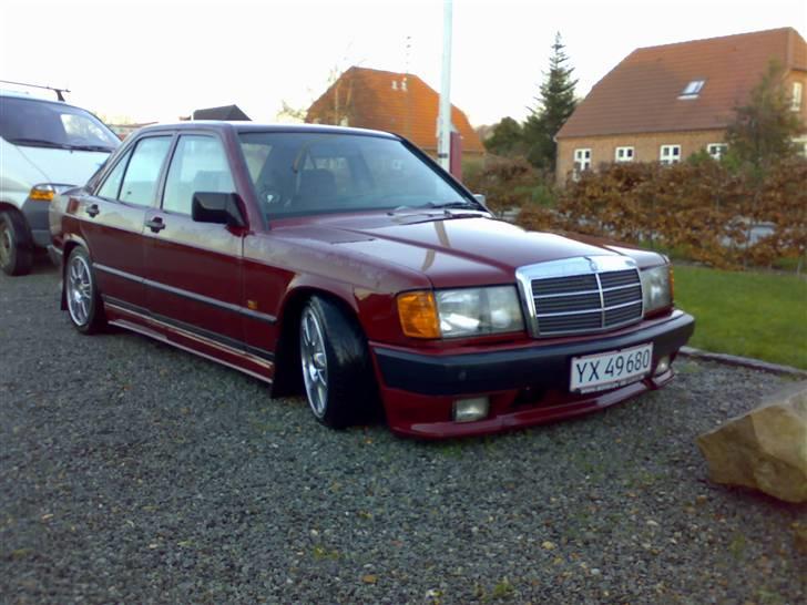 Mercedes Benz 190 2.5 D (solgt) billede 1