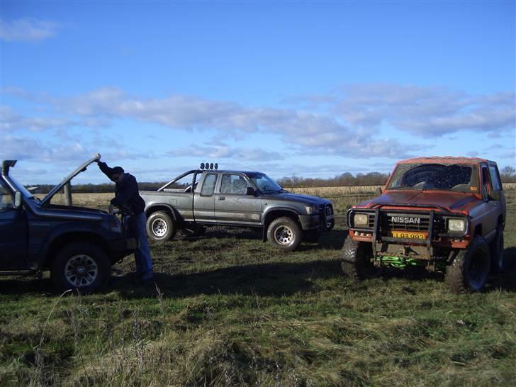 VW Taro ´´solgt´´ - Sjov dag i godt terræn endte med ødelagt motor.... men sjovt indtil det gik galt... billede 1