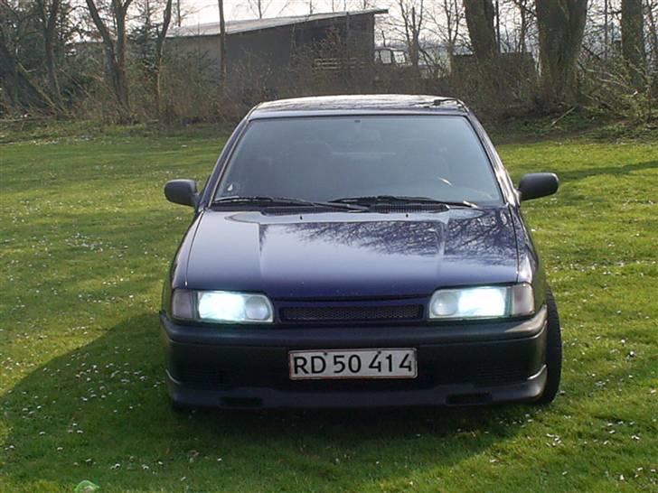 Nissan Primera SOLGT billede 4