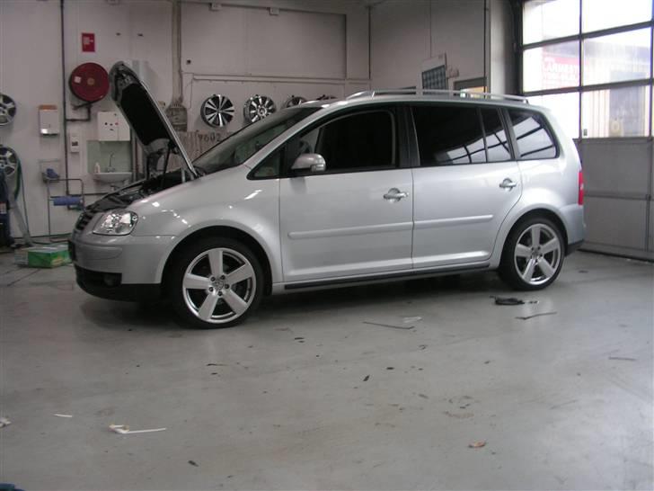 VW Touran TDI 140 DSG - da jeg lige havde købt den billede 6