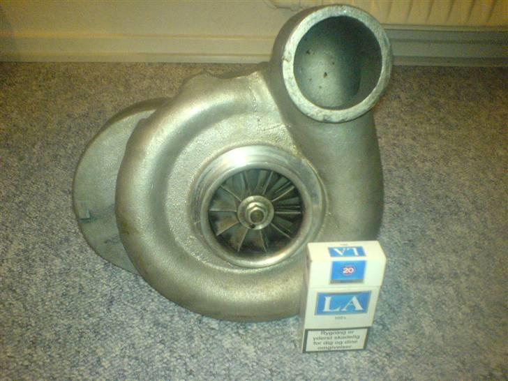 BMW Limited Design Edition. - Så er der lige et lille billed af min kompressor, skal vel nok kunne lave lidt luft :-) billede 13