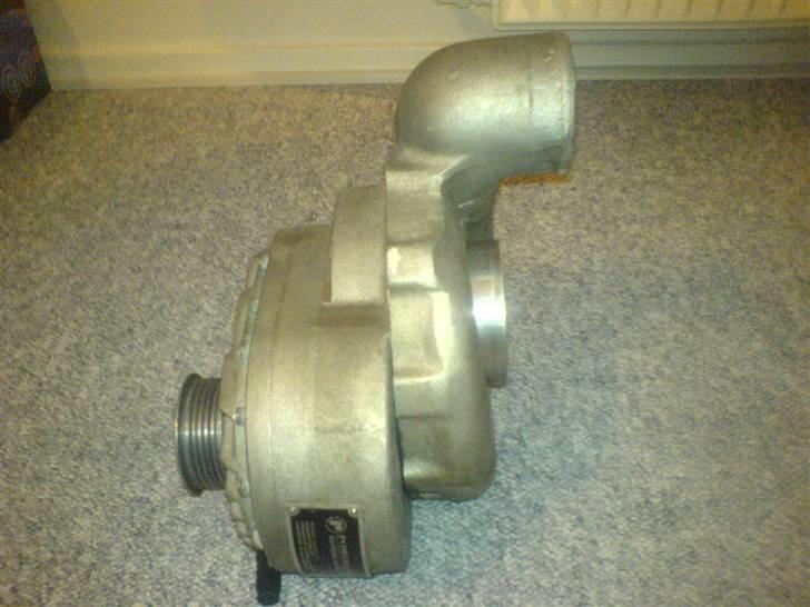 BMW Limited Design Edition. - Så er der lige et lille billed af min kompressor, skal vel nok kunne lave lidt luft :-) billede 14