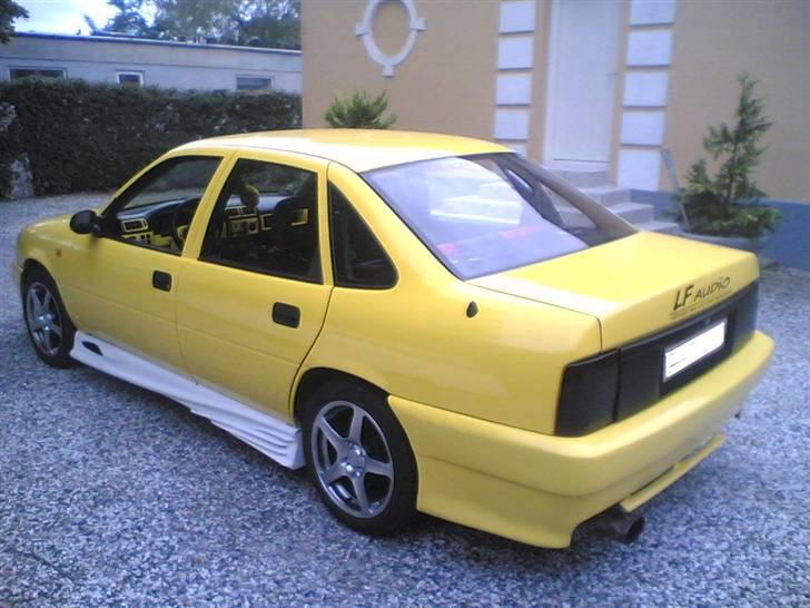 Opel vectra A    solgt billede 7