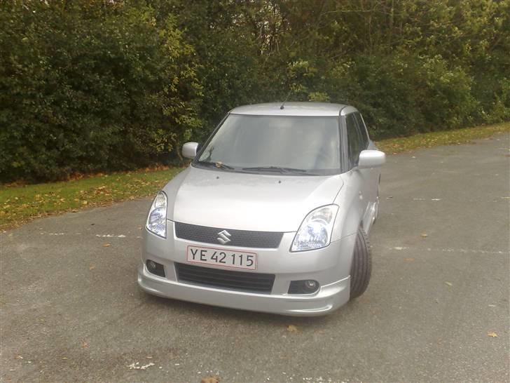 Suzuki Swift *SOLGT* billede 6