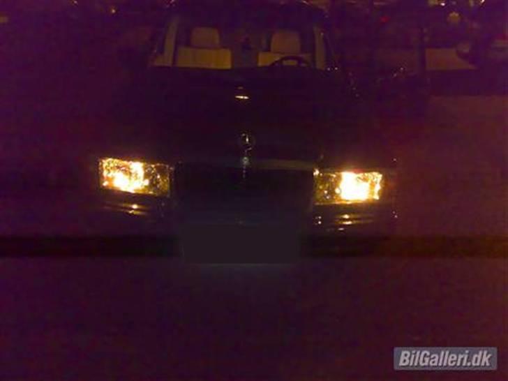 Mercedes Benz E190 *SOLGT* billede 10