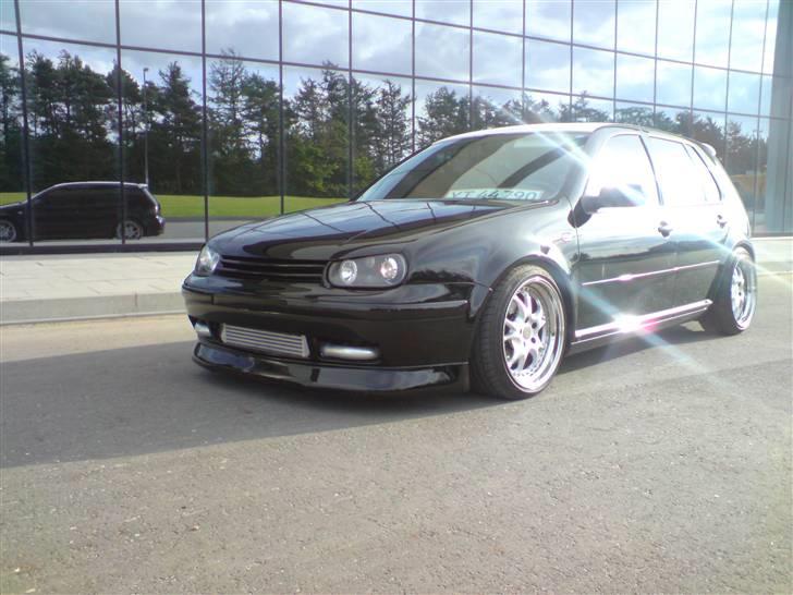 VW Golf 20vt SOLGT - Sådan ser min baby ud idag ;) billede 1