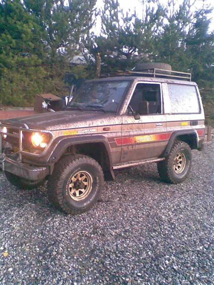 Toyota Land Cruiser LJ70 billede 1