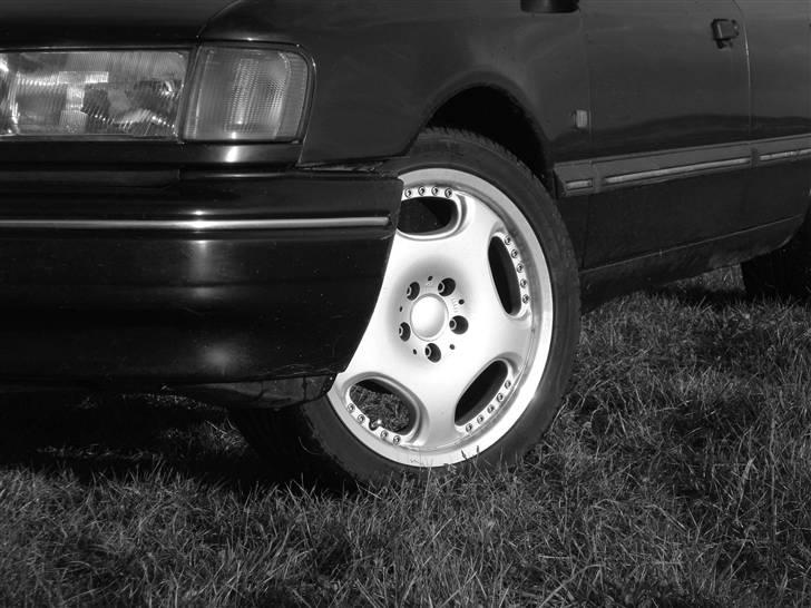 Ford scorpio 2,9 EFI (byttet) - mine nye fælge billede 4