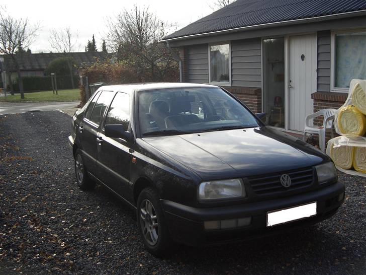 VW Vento GL SOLGT billede 2