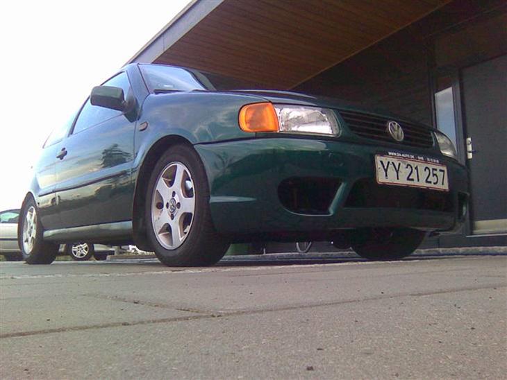 {{currentPhoto.altText}} billede {{currentPhoto.number}}