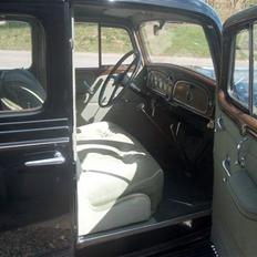 Buick 4 Døre Sedan model 57