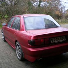 Mitsubishi lancer    (SOLGT)