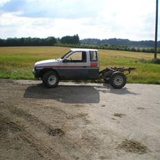 Nissan King Cab (modificeret)