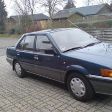 Nissan sunny 1,6 SGX  *SOLGT*