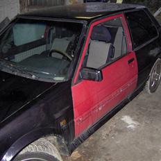 Toyota Gt Twin Cam solgt i dele