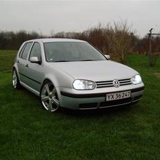 VW Golf 